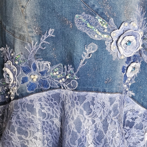 SOLD - Picture 3 of 4